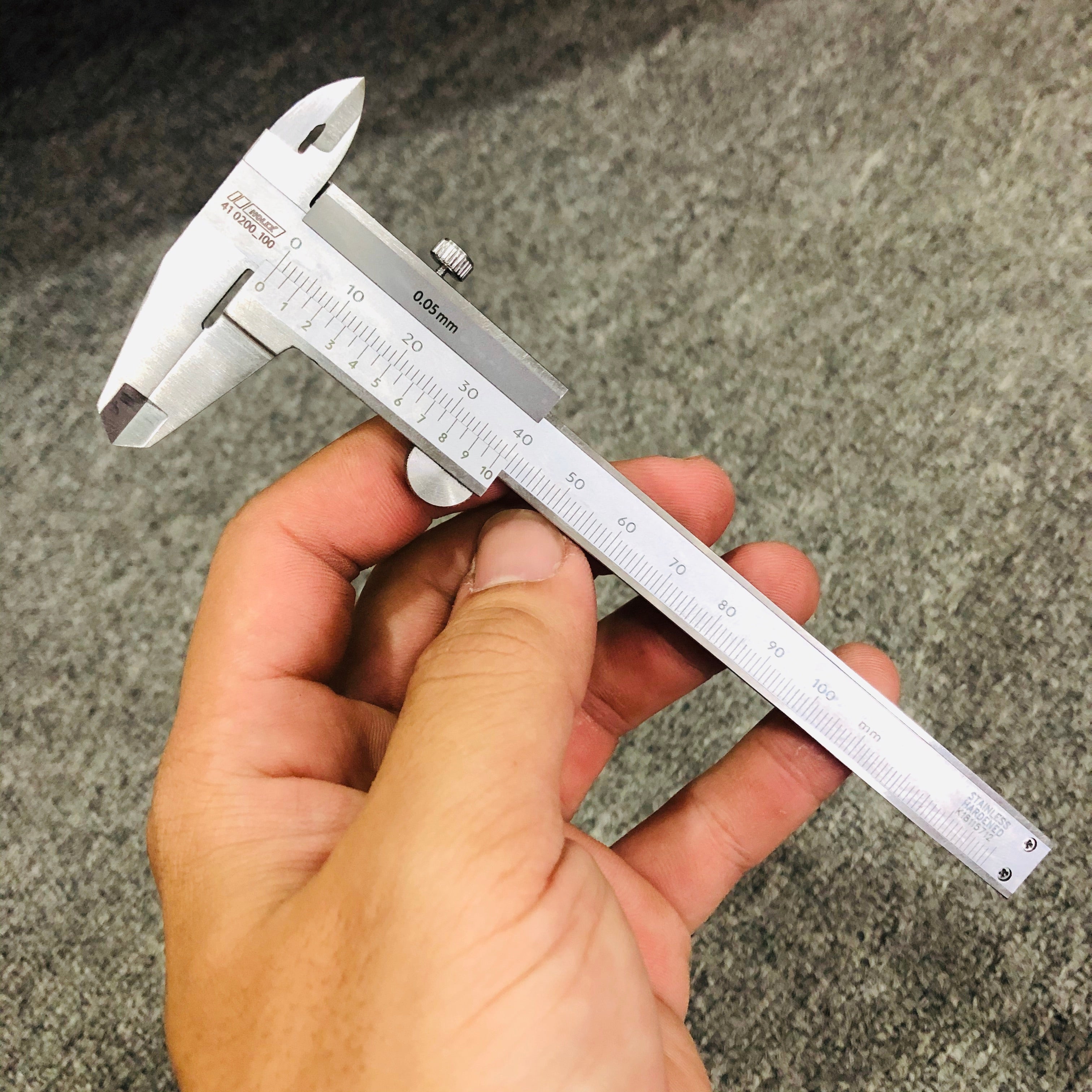 THƯỚC KẸP CƠ 100MM VẠCH CHIA 0.05MM HOLEX 410200 100 THƯỚC KẸP CƠ 100MM VẠCH CHIA 0.05MM HOLEX 410200 100